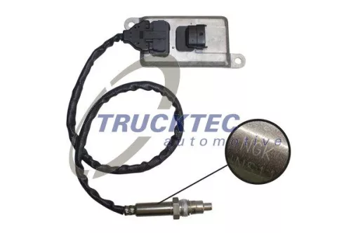 TRUCKTEC AUTOMOTIVE NOx Sensor, urea injection (03.17.039)